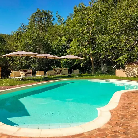 With Private Pool Vakantiehuis